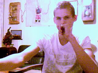 (~-=>MaT kI stApE eNcOrE lA pOsE<=-~)